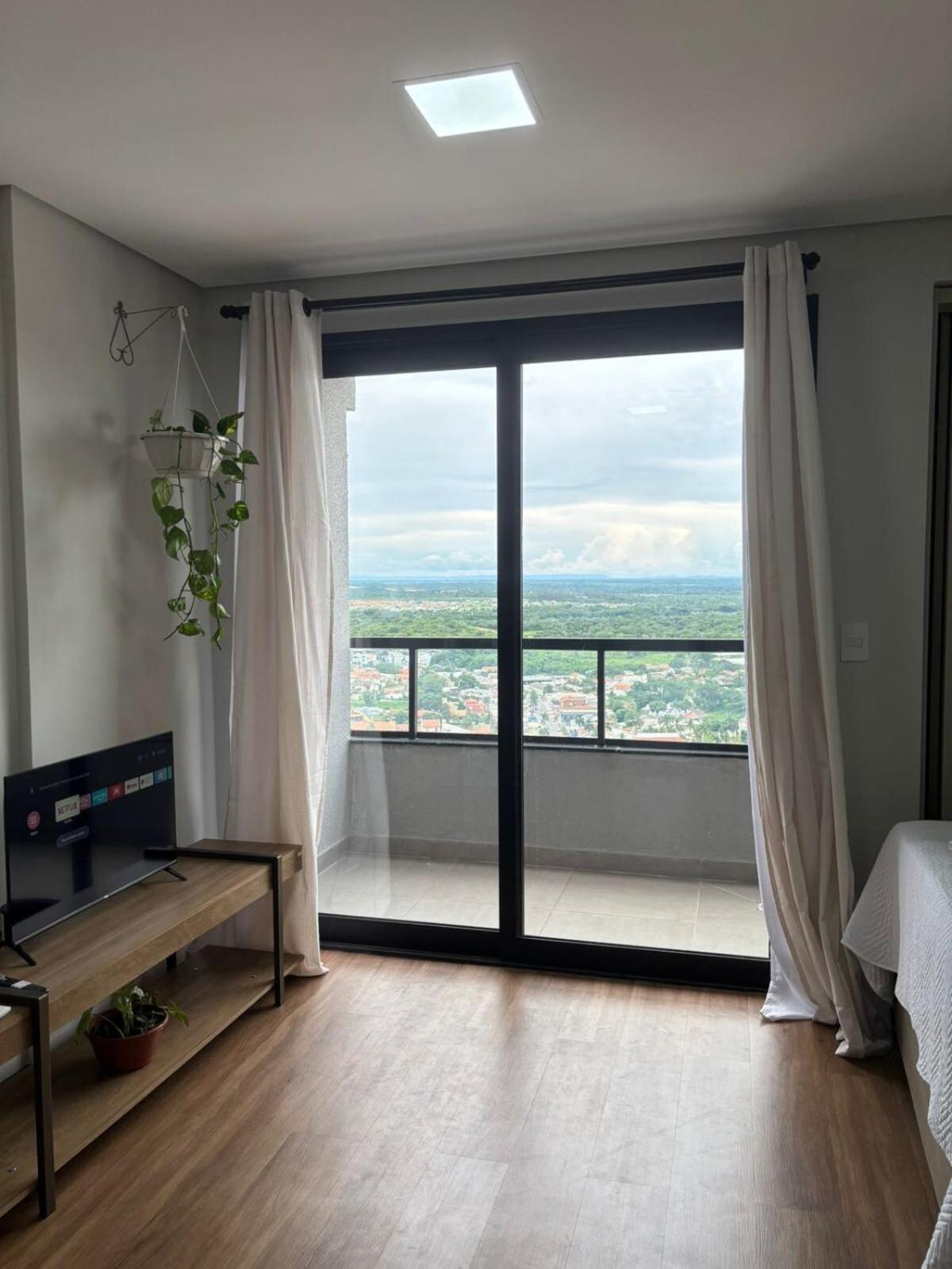 Novo, Confortavel, Minutos Do Shopping Estacao Apartamento *